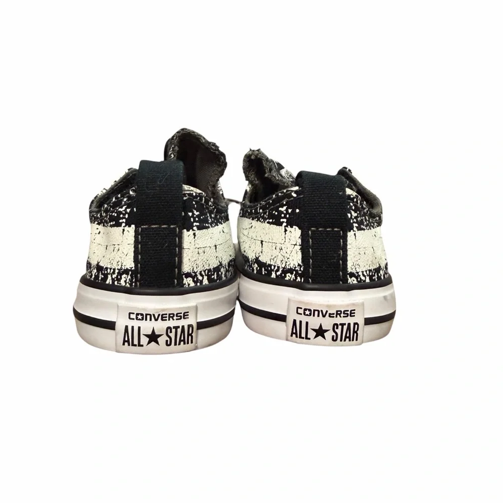 NWT Converse Stars & Stripes Velcro‎ Sneakers | Black/White | Size 9